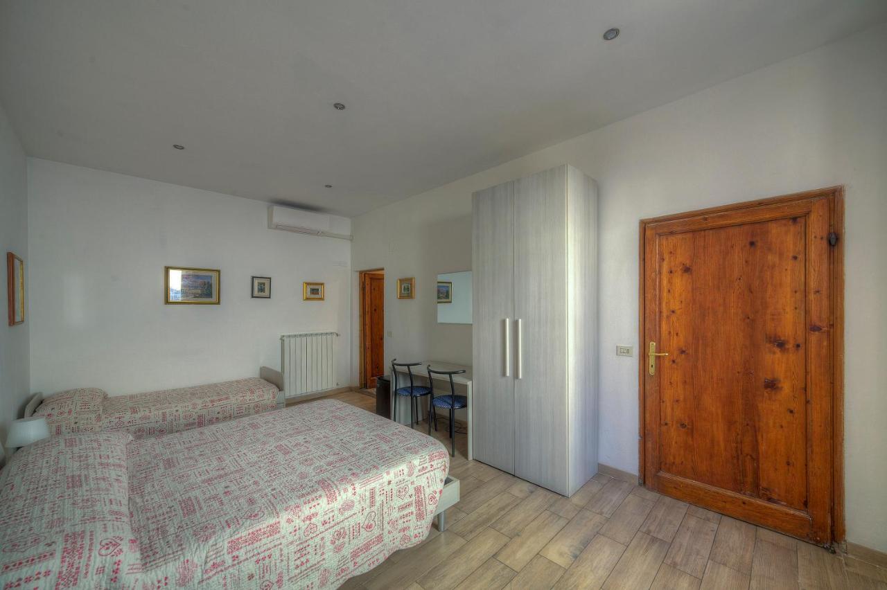 Sogni D'Oro Guest House Firenze Bagian luar foto