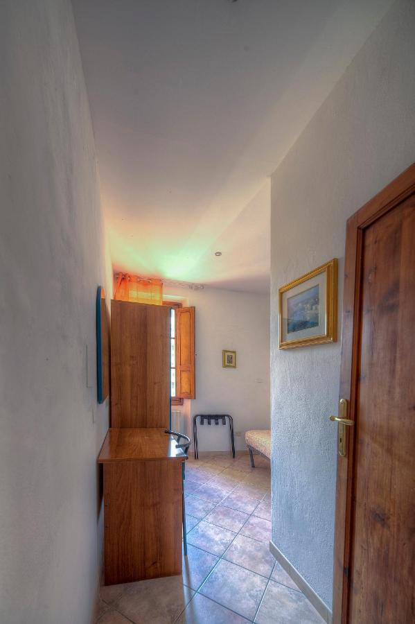 Sogni D'Oro Guest House Firenze Bagian luar foto