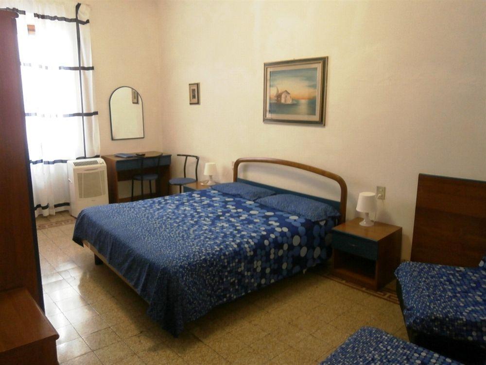 Sogni D'Oro Guest House Firenze Bagian luar foto