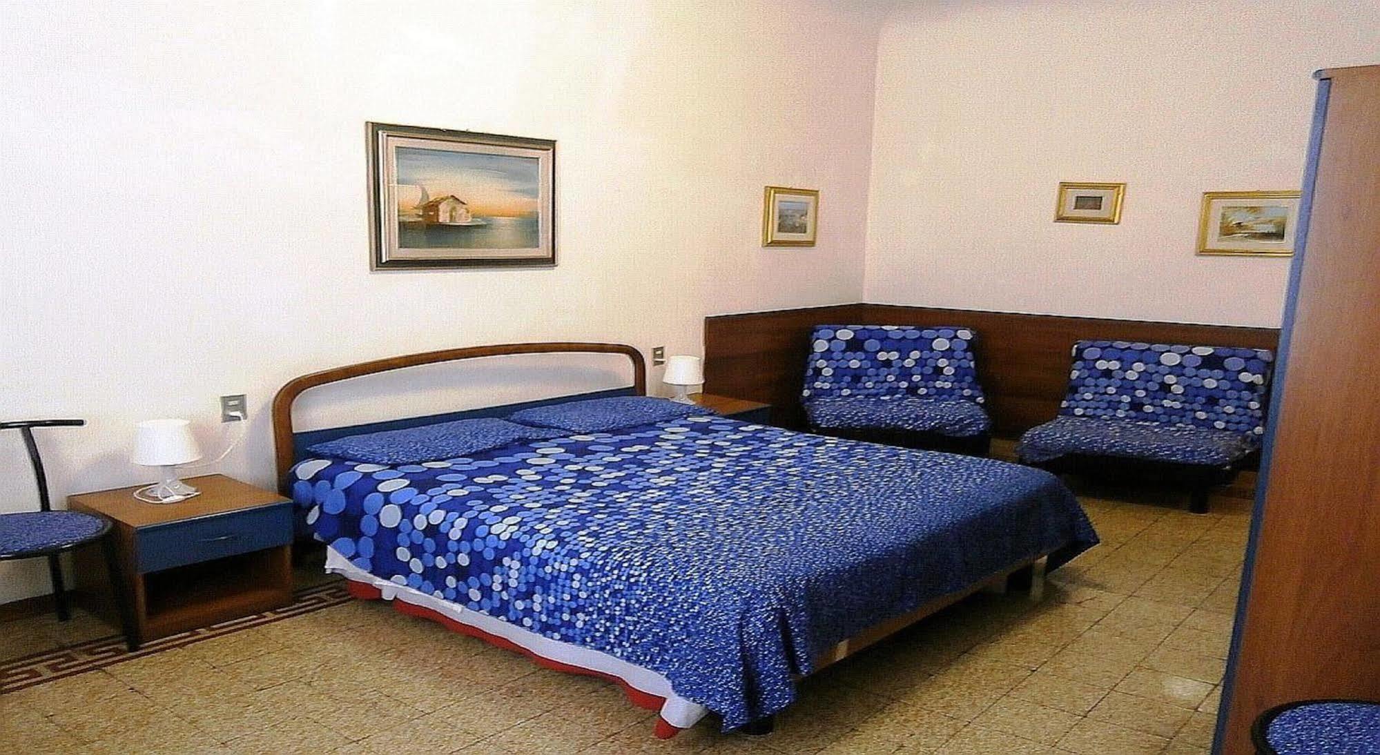 Sogni D'Oro Guest House Firenze Bagian luar foto