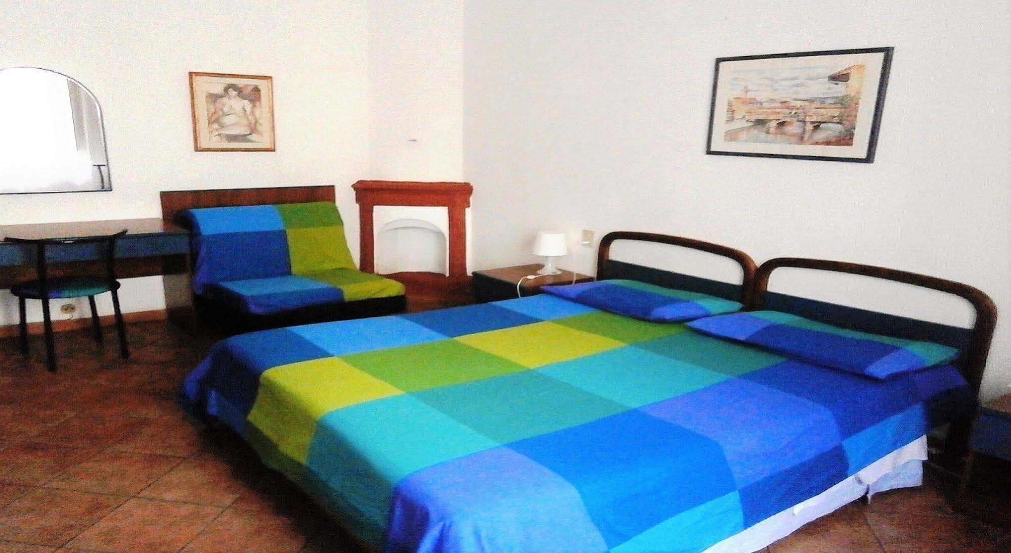 Sogni D'Oro Guest House Firenze Bagian luar foto