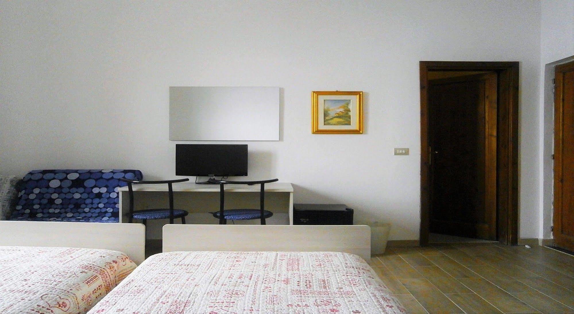 Sogni D'Oro Guest House Firenze Bagian luar foto
