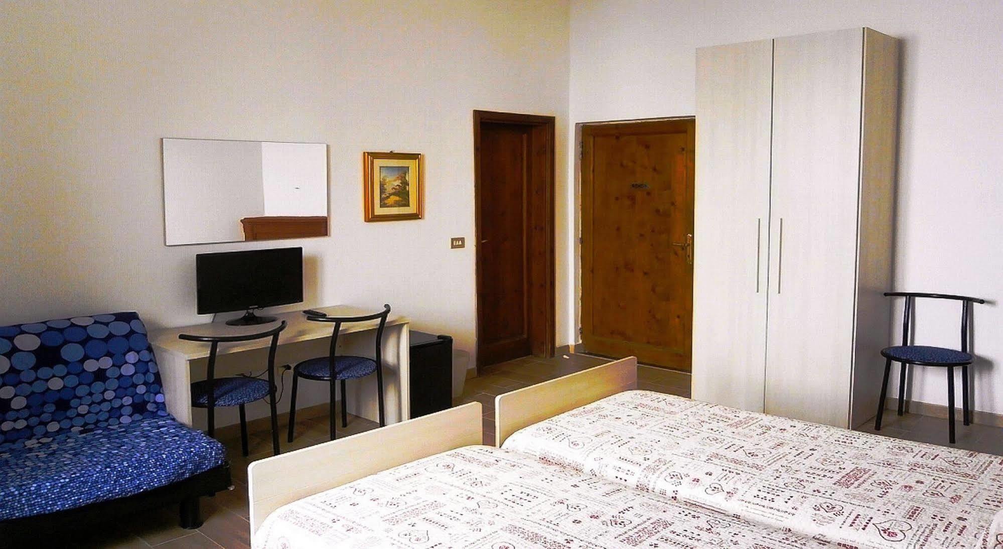 Sogni D'Oro Guest House Firenze Bagian luar foto